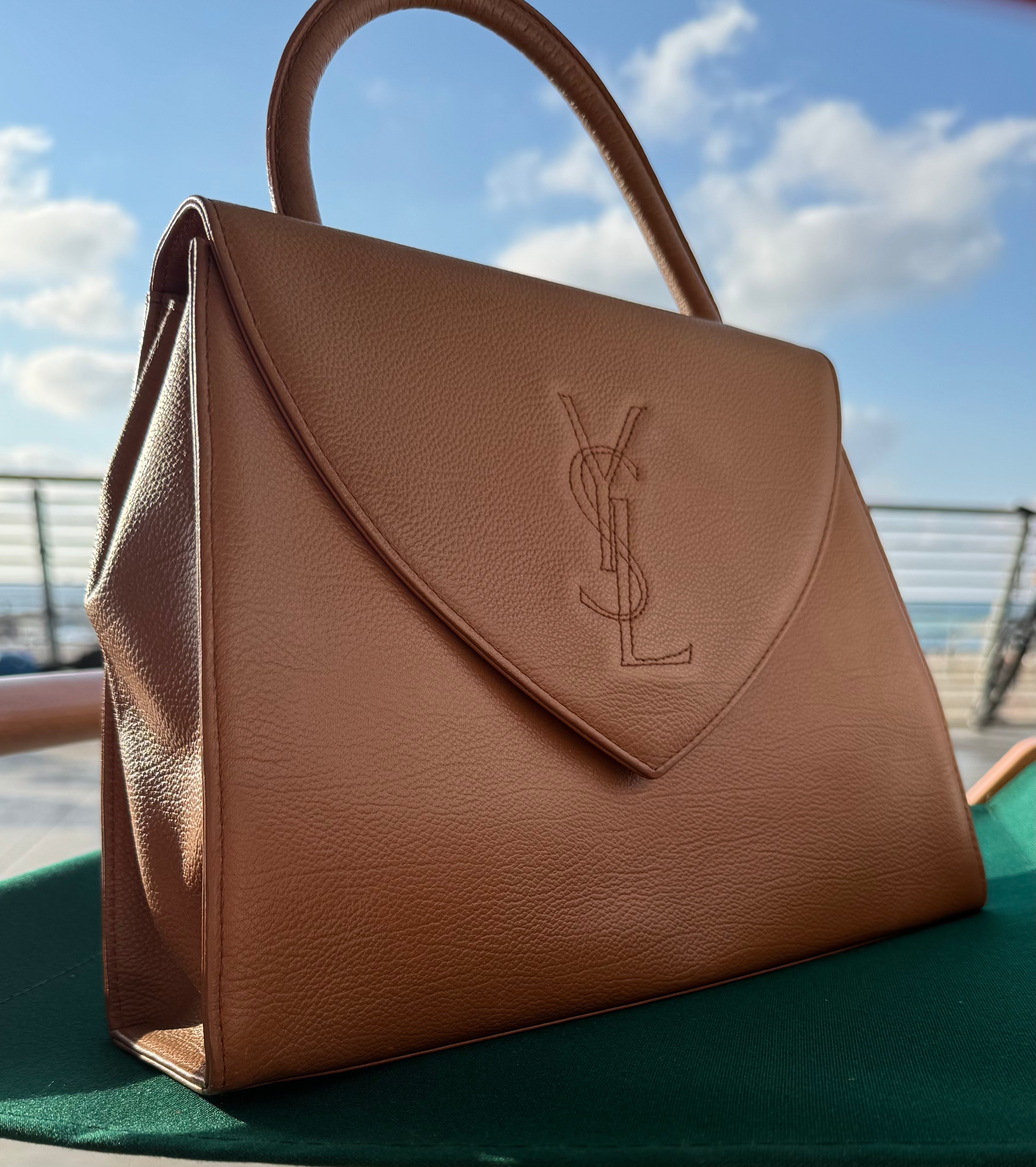 YVES SAINT LAURENT BROWN LEATHER VINTAGE HAND BAG