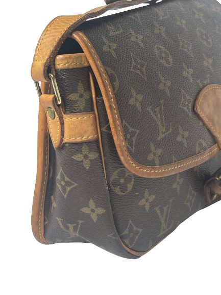 LOUIS VUITTON SOLOGNE